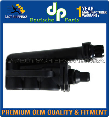 AT Oil Cooler EXPANSION TANK THERMOSTAT 17217559962 w/Seal for BMW E60 E61 E65